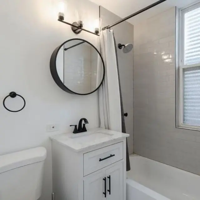 1311 W. Ohio St.: After · bath