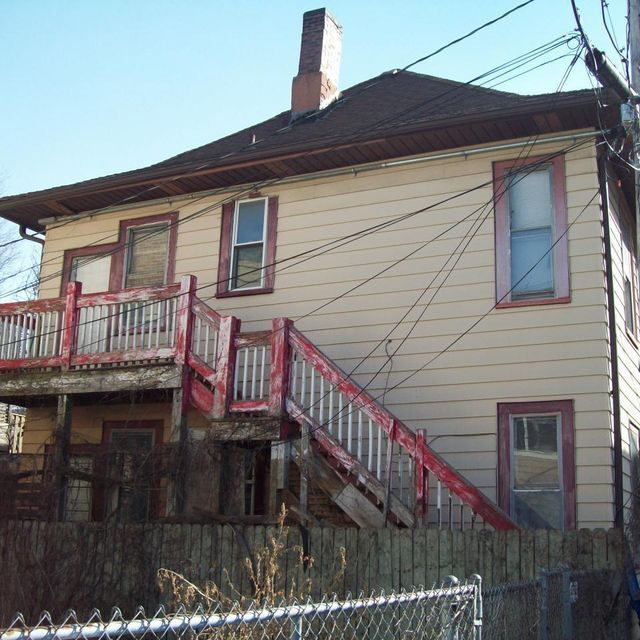 4414 N. Hamilton Ave.: As bought · porch