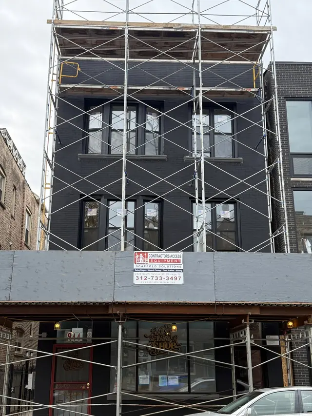 944 N. Damen Ave.: Masonry restoration · 2024