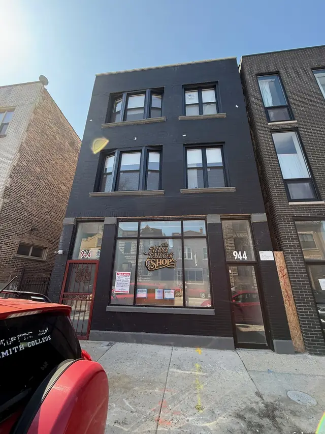 944 N. Damen Ave.: Finished front · 2025