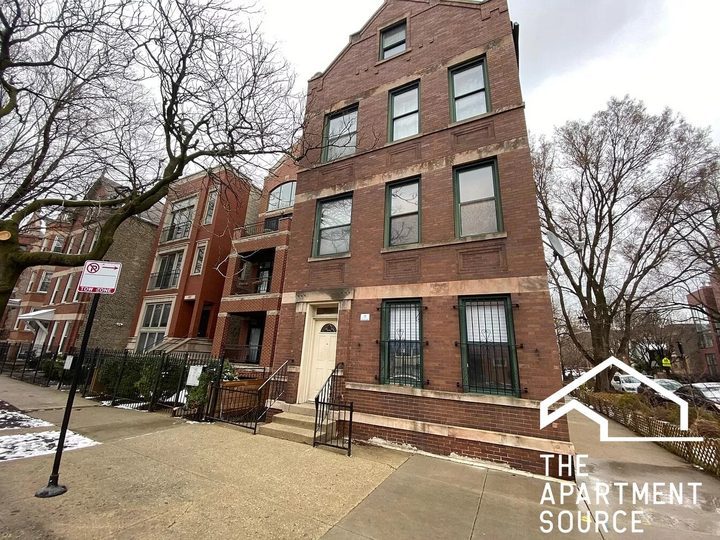 2301 N. Leavitt